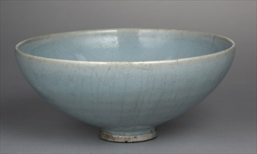 Bowl:  Jun Ware, 1100s-1200s. Northern China, Northern Song dynasty (960-1127) - Jin dynasty