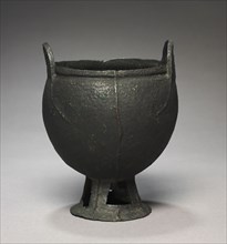 Cauldron on High Rounded Foot, 2nd-1st Century BC. China, Ordos Region, Han dynasty (202 BC-AD 220)