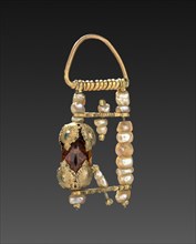 Earring, 1800s. Russia, 19th century. Silver gilt; overall: 2.9 cm (1 1/8 in.).