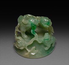 Tripod Vase: Ting (cover), 1644-1911. China, Qing dynasty (1644-1911). Jade; overall: 16 cm (6 5/16