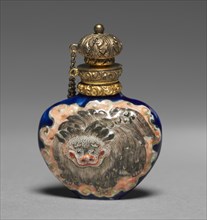 Scent Bottle, 1800s. France, 19th century. Porcelain with gold or gilt metal mounts; overall: 5.6 x