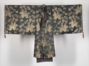 Noh Robe ((Karigi), 1800-1850. Japan, 19th century, Tokugawa Period (1600-1850). Silk, satin weave