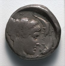 Tetradrachm: Quadriga Crowned by Victory (reverse), 466-413 BC. Greece, Syracuse, 5th century BC.