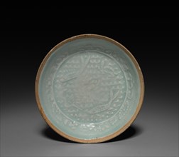 Saucer: Qingbai ware, 13th-14th Century. China, Southern Song Dynasty (1127-1279) - Yuan Dynasty