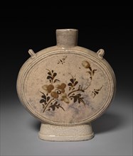 Pilgrim Bottle, Ming dynasty (1368-1644). China, Ming dynasty (1368-1644). Porcelain; overall: 20.4