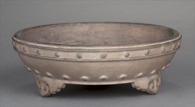 Bulb Bowl: Jun Type, Song Dynasty. Northern China, Song dynasty (960-1279). Unglazed ceramic;
