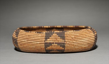 Gift Bowl, Canoe- Shaped, 1890. California, Pomo, late 19th- early 20th century. Willow, Bulrush,