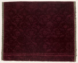 Fragment of Stamped Velvet, 1600s. France or Spain, 17th century. Stamped velvet; overall: 47.3 x