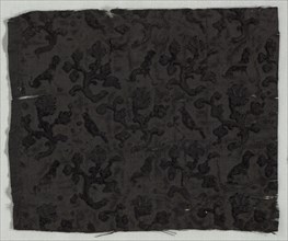 Velvet Fragment, c. 1700. Italy, early 18th century. Velvet; overall: 22.5 x 18.5 cm (8 7/8 x 7