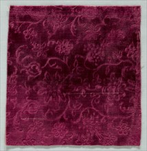 Velvet Fragment, late 1600s. Italy, late 17th century. Velvet; overall: 17.5 x 18 cm (6 7/8 x 7