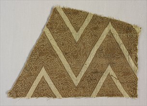 Fragment, late 1200s - 1300s. Iran or Iraq, late 13th - 14th century. Lampas weave, silk; overall:
