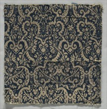 Textile Fragment, 1600s. Italy, 17th century. Lampas weave (?); overall: 24 x 23.3 cm (9 7/16 x 9