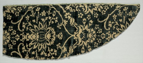 Velvet Fragment, 1400s. Italy, 15th century. Silk velvet; overall: 59.7 x 24.2 cm (23 1/2 x 9 1/2