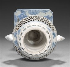 Incense Chalice and Cover, 18th century. Japan, Edo Period (1615-1868). Porcelain; overall: 24.2 cm