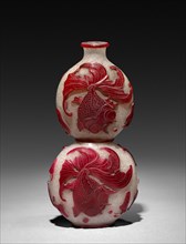 Gourd-Shaped Bottle, 1644-1912. China, Qing dynasty (1644-1911). Glass; overall: 17.8 cm (7 in.).