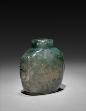 Snuff Bottle, 1644-1912. China, Qing dynasty (1644-1911). Glass; overall: 8.6 cm (3 3/8 in.).