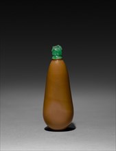 Snuff Bottle, 1644-1911. China, Qing dynasty (1644-1911). Glass; overall: 6.8 cm (2 11/16 in.).