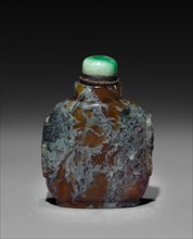 Snuff Bottle, 1644-1912. China, Qing dynasty (1644-1911). Glass; overall: 6.4 cm (2 1/2 in.).