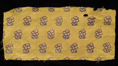 Fragment, 1800s. India, 19th century. Brocade; silk ground with silk and gold thread; overall: 8.9