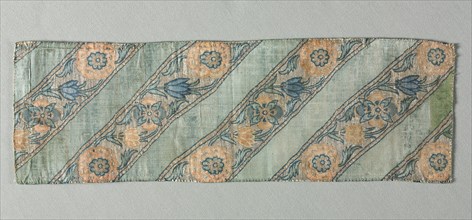 Fragment, 1600s. Iran, 17th century. Brocade; silk and metal; overall: 36.9 x 11.5 cm (14 1/2 x 4