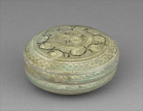 Box and Cover with Inlaid Chrysanthemum and Scroll Design, 1200s. Korea, Goryeo period (918-1392).