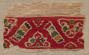 Fragment, with Part of a Clavus, early 800s. Egypt, Abbasid period, early 9th century. Tabby weave,