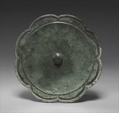 Flower-shaped Mirror, 918-1392. Korea, Goryeo period (918-1392). Bronze; diameter: 20.7 cm (8 1/8