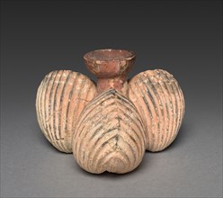 Cockleshell Aryballos, Late 6th- early 5th century BC. Greece, Attic, Late 6th- Early 5th century.