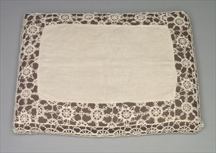 Needlepoint (Reticella) and Bobbin Lace Pillow Case, 17th century. Italy, Genoa, 17th century.