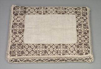 Needlepoint (Reticella) and Bobbin Lace Pillow Case, 17th century. Italy, Venice, 17th century.