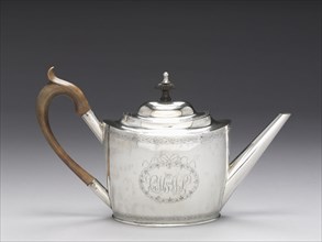 Teapot, 1790-1810. Ebenezer Moulton (American, 1768-1824). Silver, wooden handle; with handle: 16.5