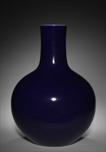 Blue Bottle Vase, 1736-1795. China, Qing dynasty (1644-1911), Qianlong mark and reign (1735-1795).