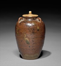 Tea Caddy, 18th century. Japan, Edo Period (1615-1868). Porcelain ; overall: 8 cm (3 1/8 in.).