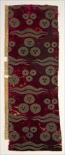 Brocaded velvet with chintamani design, late 1400s. Turkey, Bursa. Velvet, brocaded: silk and