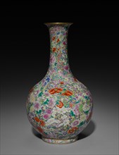 Bottle-shaped Vase, 1796-1820. China, Qing dynasty (1644-1912), Jiaqing reign (1795-1820).