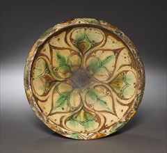 Bowl, 1100s-1200s. Northwest Iran, Aghkand (Azerbaijan area), 12th-13th century. Earthenware with