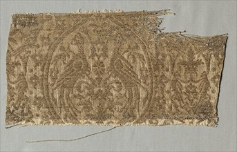 Fragment, 1300s. Iran or Iraq ?, Mongol period, 14th century. Lampas, silk and gold thread;
