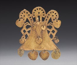 Bird Pendant , c. 900-1550. Central Colombia, Muisca style, 10th-16th century. Cast gold; overall: