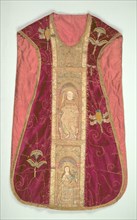 Chasuble, 1500-1520. England, London (embroidery) and Italy, Florence (velvet), early 16th century.