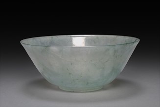 Bowl, 1736-1795. China, Qing dynasty (1644-1912), Qianlong mark and reign (1736-1795). Jade;