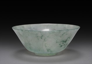 Bowl, 1736-1795. China, Qing dynasty (1644-1912), Qianlong reign (1735-1795). Jade; diameter: 14.4