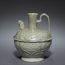Ewer with a Lion-shaped Spout, 10th-11th century. China, Shaanxi province, Tongshuan, Huangbaozhen,
