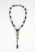 Necklace, before 1532. Peru. Polished stone beads; overall: 85.1 cm (33 1/2 in.); pendant: 3.6 cm