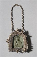 Pendant Icon with the Virgin "Dexiokratousa" and Frame with Winged Bull of Saint Luke on the back,