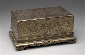 Box, 2nd half 18th Century. China, Qing dynasty (1644-1911). Pressed sizing on wood painted with