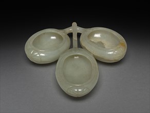 Three-Lobed Dish, 18th Century. China, Qing dynasty (1644-1911). Jade ; overall: 8 cm (3 1/8 in.).