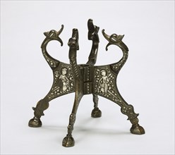 Dragon-headed Stand, 1200s. Northern Iraq or Syria, Zengid or Ayyubid Period, 13th century. Cast