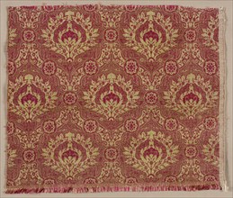 Fragment, 1600s. Iran, Safavid perod, 17th century. Twill weave with areas of double cloth; silk