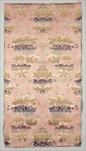 Length of Silk, 1700s. Italy, 18th century. Lampas weave, silk; average: 102.9 x 55.3 cm (40 1/2 x