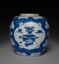 Ginger Jar, 1662-1722. China, Qing dynasty (1644-1912), Kangxi reign (1661-1722). Porcelain;